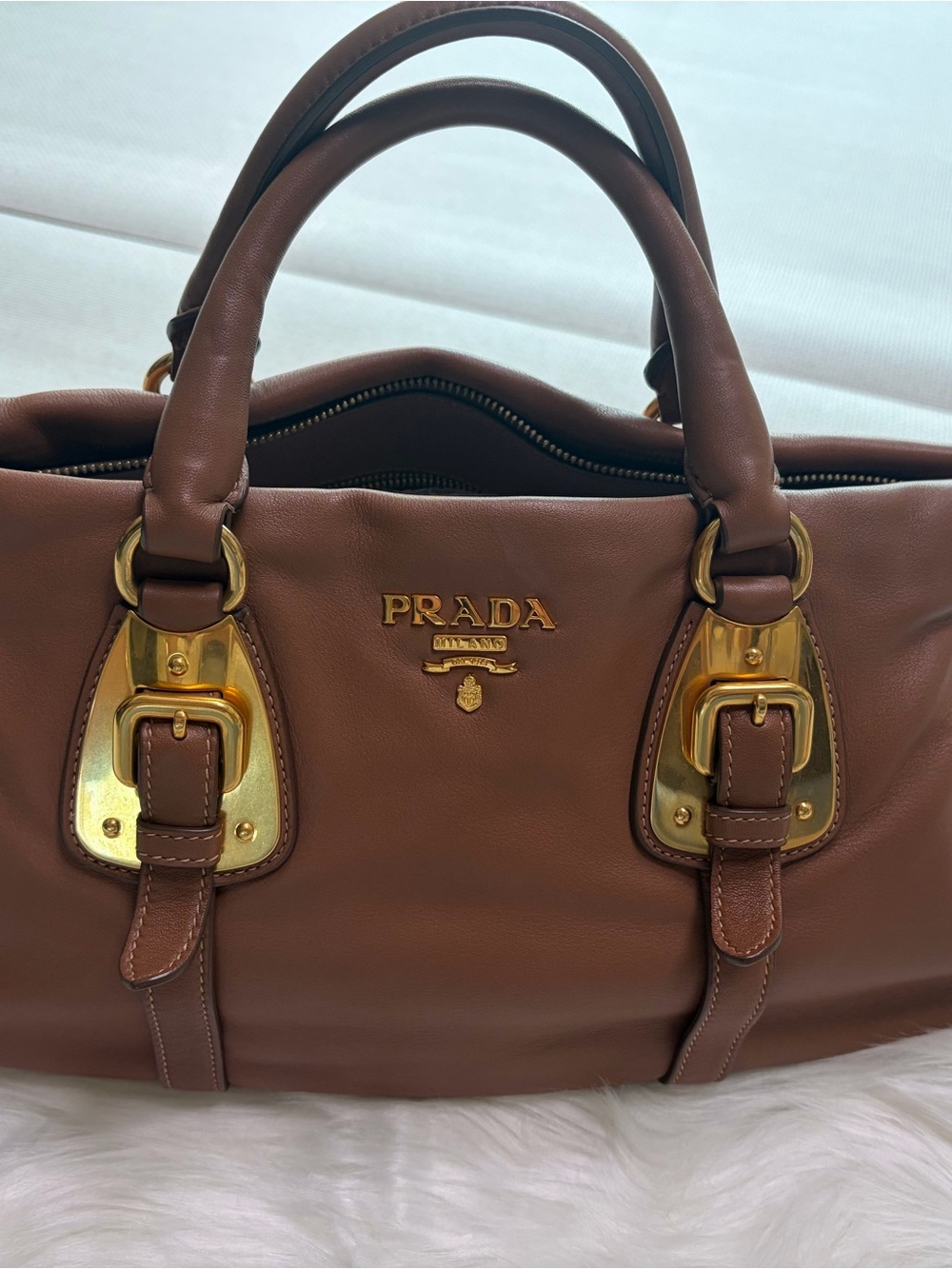 Prada Brown Leather Tote Bag with Adjustable Strap - Picture 8 of 11